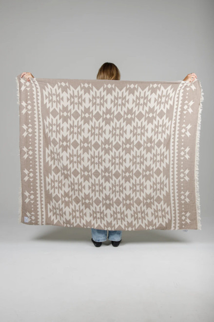 Tofino Towel Walnut Coast Throw