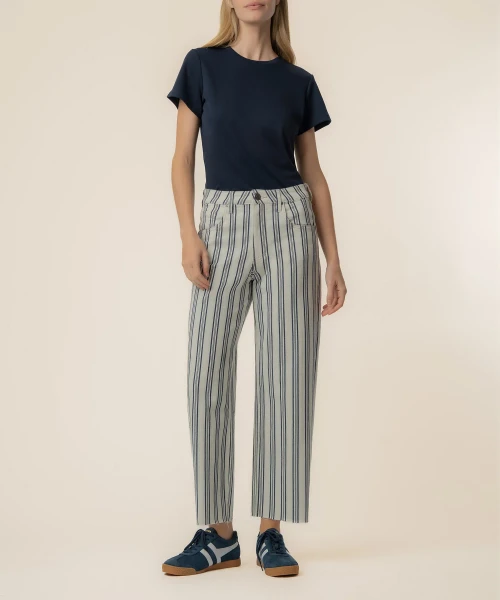 Kut Navy/Ivory Gwen Wide Slouchy Jean