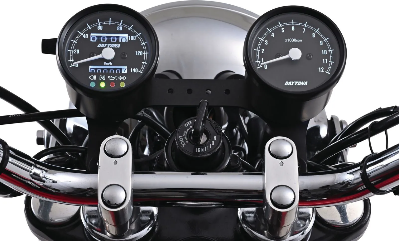 Daytona 'Mechanica II' Mini Speedometer YAMAHA SR400, SR500, TT500, XT500, 140km/h display, 60mm diameter, black housing, black dial, 4 pilot lights, LED illumination, 6-12V