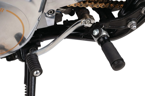 Footpeg Hinges for Driver's Footpegs, aluminium silver anodised, 1 pair YAMAHA SR400FI'14-, SRX600-'89, MT03, SZR660, XSR700, MT-07, TDM850, TRX850, MT-09, XSR900, TDM900