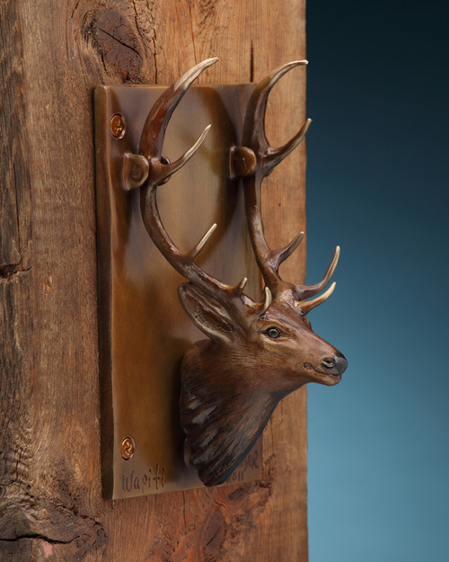 Wapiti (door knocker)