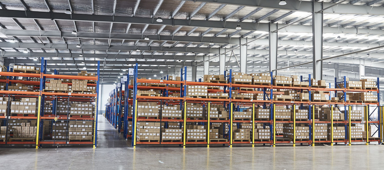 HGW warehouse with hydraulic fittings stocked and ready to ship
