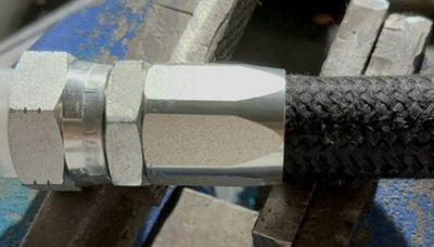 How to Seal Hydraulic Fittings Without Overtightening