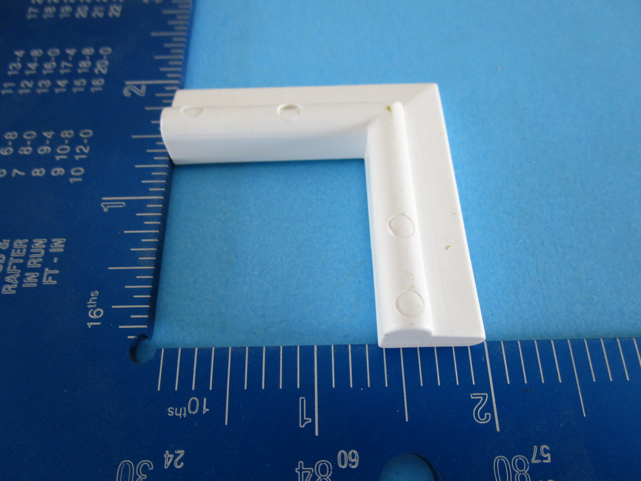 Corner Support 02