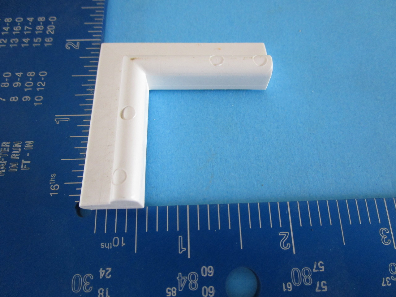 Corner Support 02