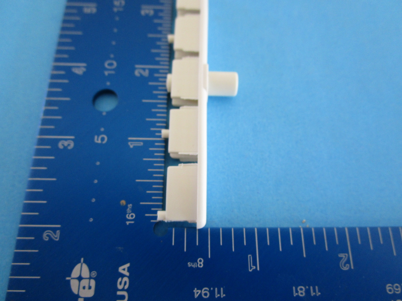 3 1/2" Louver End Cap - Old Style