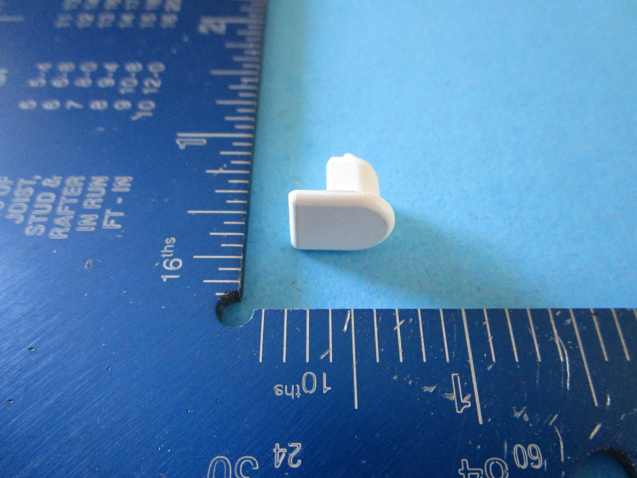 Tilt Bar End Cap 09