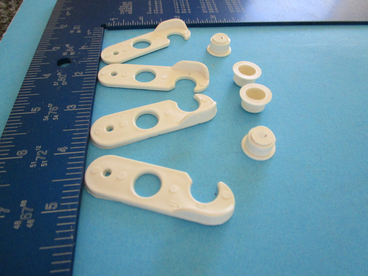 Mounting Flanges and Catch Hubs