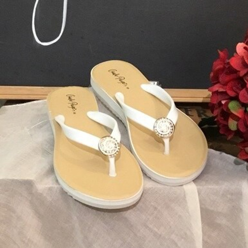 boutique flip flops