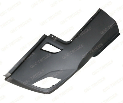QSC Right Outer Bumper Cover W/ Fog light Hole for Freightliner Cascadia 2018+