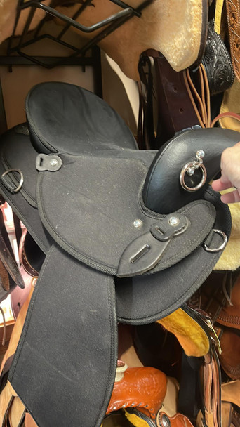 Abetta Endurances Saddle 15"