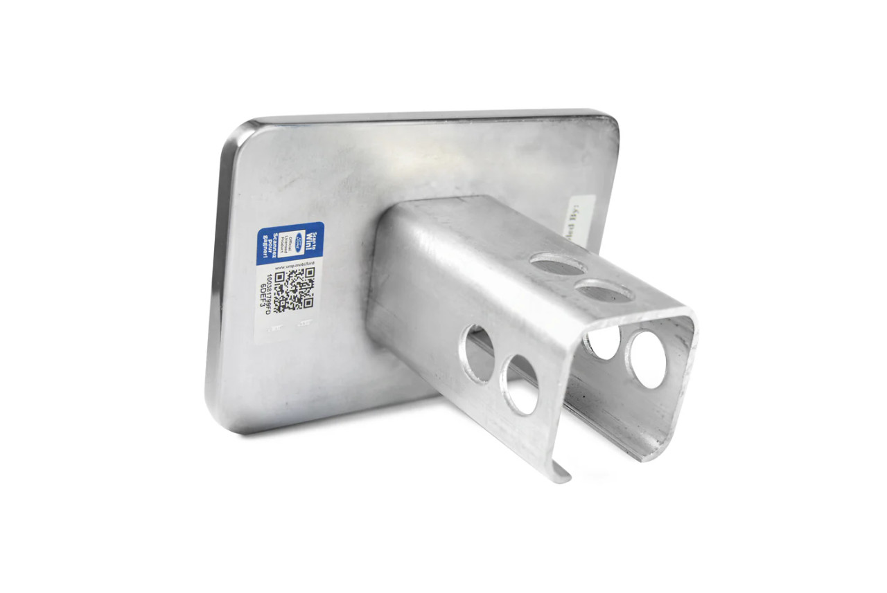 Ford 4X4 XL Trailer Hitch Plug (back side)