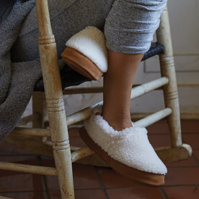 Women's Moc Slippers with Cloud Cushion Comfort-Acorn