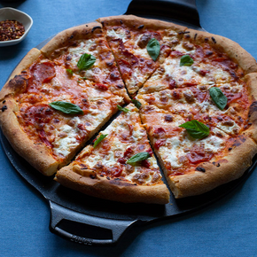 15 Inch Seasoned Cast Iron Pizza Pan 15 Inch Seasoned Cast Iron Pizza Pan