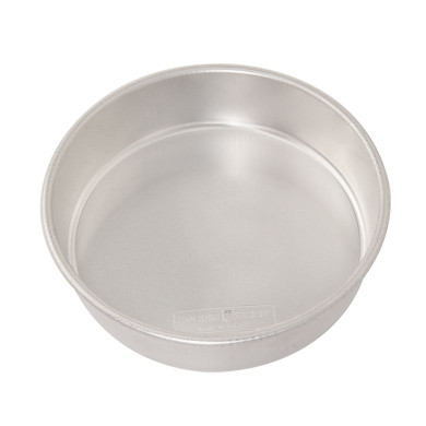 Naturals  9" Round Cake Pan-Nordicware 