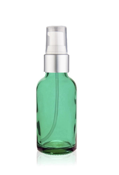 1 Oz Caribbean Green Glass Bottle w/ Matte silver and White Treatment Pump