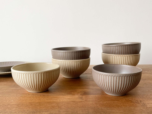 Handmade Ceramics Onseo bowl in Oatmeal and Taupe Colour in 3 sizes