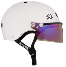 The Lifer w/ Visor Gen 2's new In Mold Mounting System will allow you to take the Visor on and off and replace if needed featuring a Strap Rivet hole for a flush and secure mount. Our patented "Cover Catcher" that will allow for multiple helmet covers to be easily put on and off without slipping up or flying off.