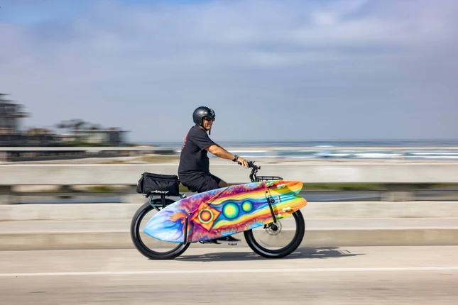S1 Retro Lifer Helmet (NTA 8776) / Murf E-Bikes Campaign