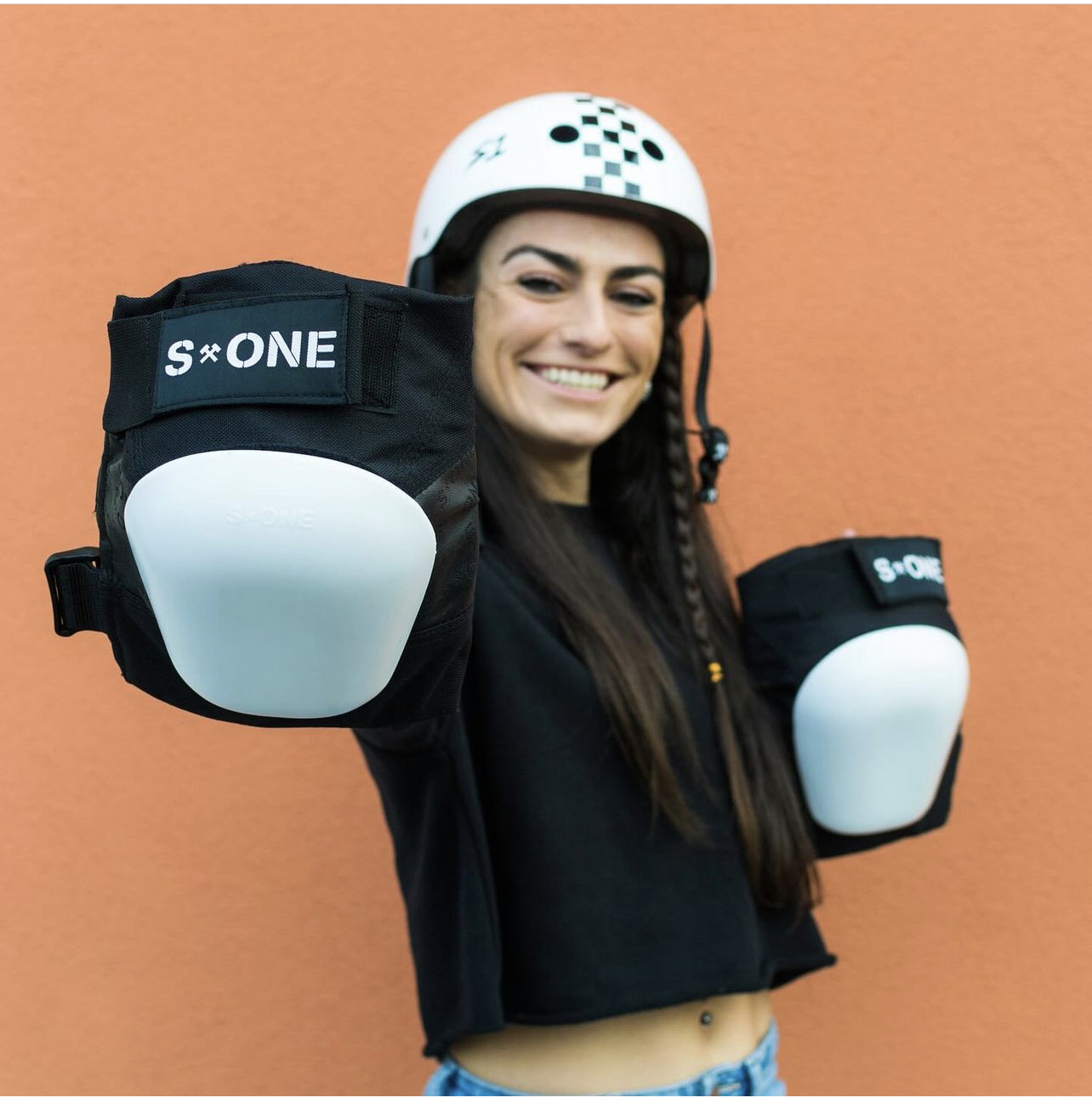 bike helmet and knee pads S1 Pro Knee Pads Gen 4.5