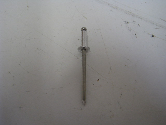 thumbnail image 2 of Capital 1/8" White Aluminum Pop Rivets – 250 Pack, Up To 1/4" Grip Range #2101 2 of 5