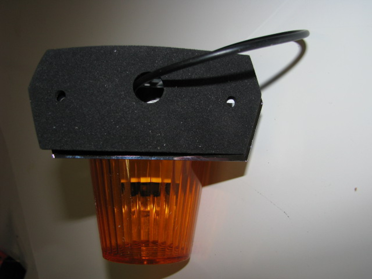 Porch Light with Amber lens (12 Volt) (CLT018)