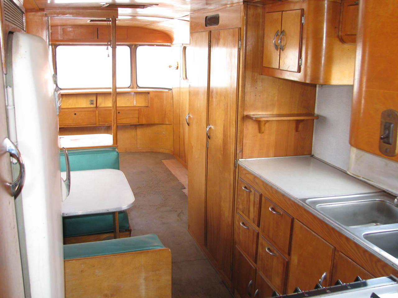 1950 Spartan 33' Royal Mansion #2073  (SOLD D.J.)