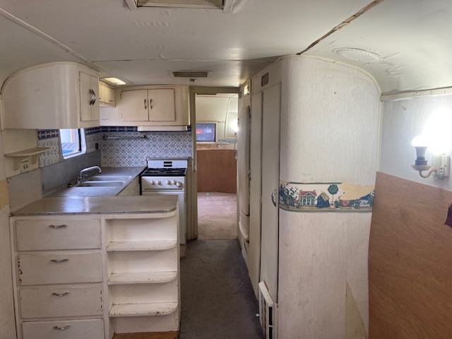 1949 Spartan 30' Mansion