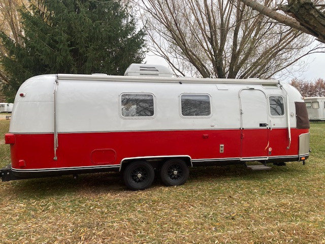 1976 Airstream Argosy 28'