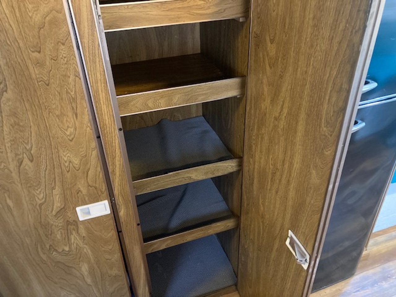 1976 Airstream Argosy 28'