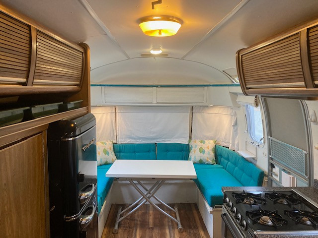 1976 Airstream Argosy 28'