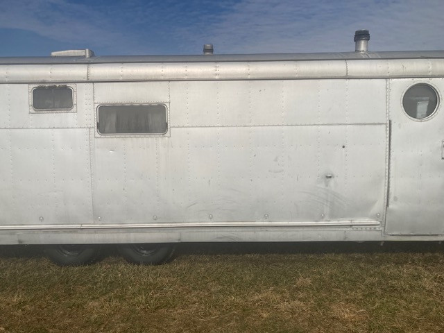 1953 Spartan 37' Imperial Mansion