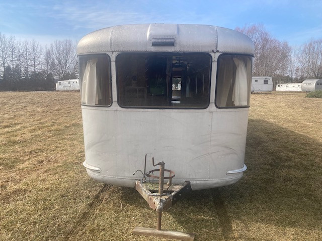 1953 Spartan 37' Imperial Mansion