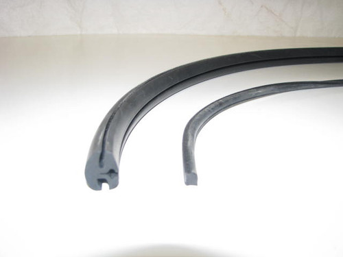 Oversized Spartan Window Gasket & Lock Strip (CHW014)