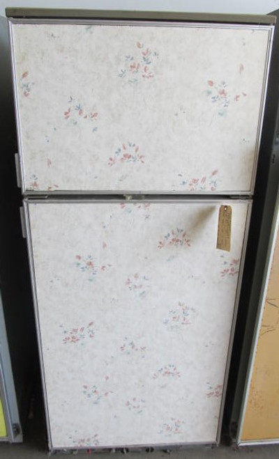 Dometic Gas/Electric Refridgerator 24"x 57"