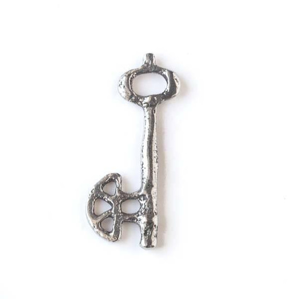  Green Girl Studios Pewter 13x35mm Skeleton Key Charm - 1 per bag 