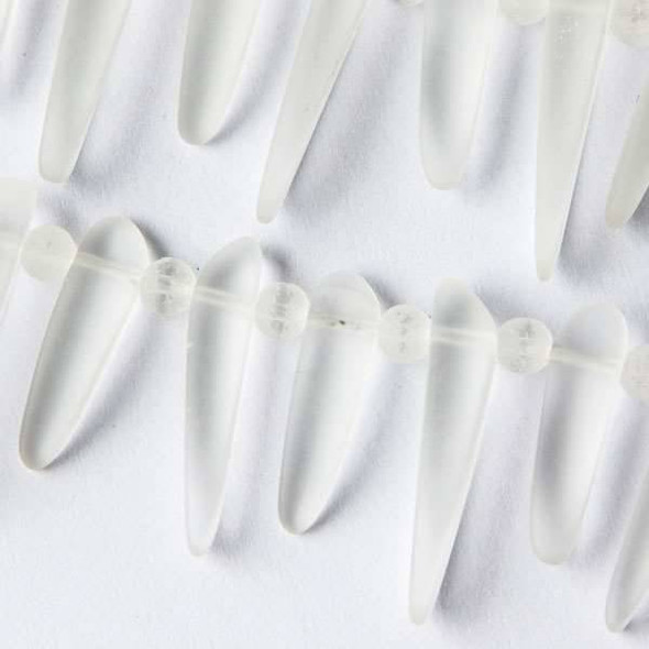 Sea Glass 4-7x22-29mm Matte Clear Tusks alternating with 4mm Rounds - 8 inch strand