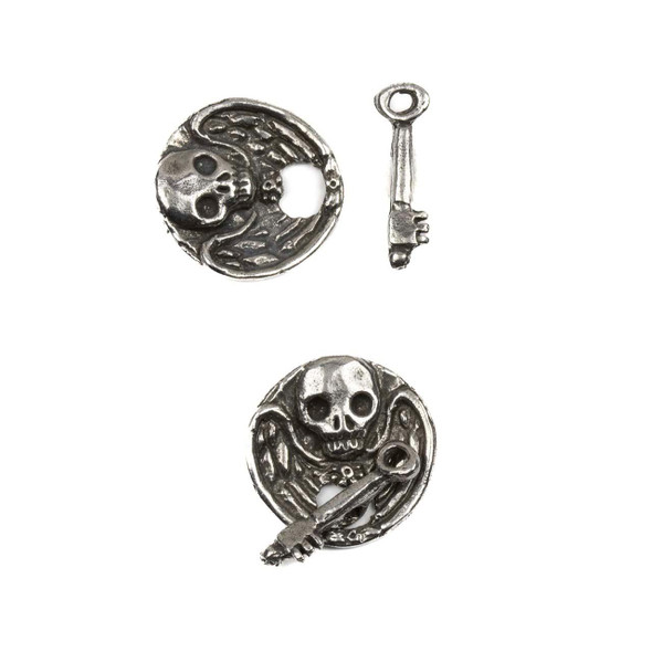 Green Girl Studios pewter 19mm skeleton key toggle with a 6x19mm bar, featuring an intricate skull and key design, crafted from pewter for jewelry making and unique closures.