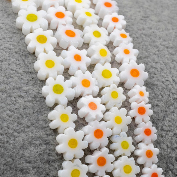 Cherry Tree Beads Glass White Daisy Beads - 15 inch strand 