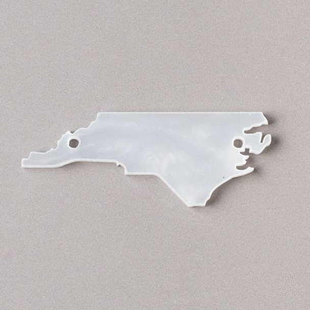 North Carolina Acrylic 20x54mm Pearl White State Link - 1 per bag