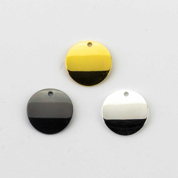 Simple and timeless, these 15mm Plated Brass Coin Drops add a polished finishing touch to handmade jewelry designs. Their smooth round shape creates a clean, balanced look that works beautifully on its own or paired with other components. With a lightweight feel and classic silhouette, they are an easy choice for a wide range of jewelry styles.