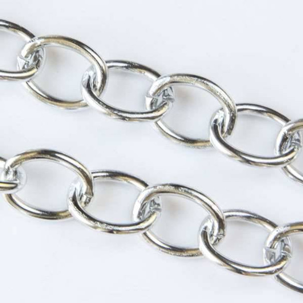 Silver Aluminum Chain with 14x18mm Open Oval Links - chainK12624s - 1 foot