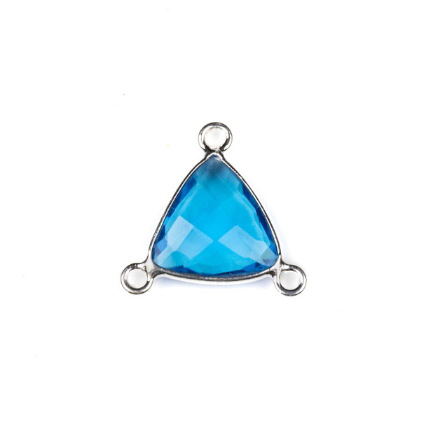 Cherry Tree Beads London Blue Quartz 16x18mm Faceted Triangle Link with a Silver Plated Brass Bezel and 3 Loops - 1 per bag 