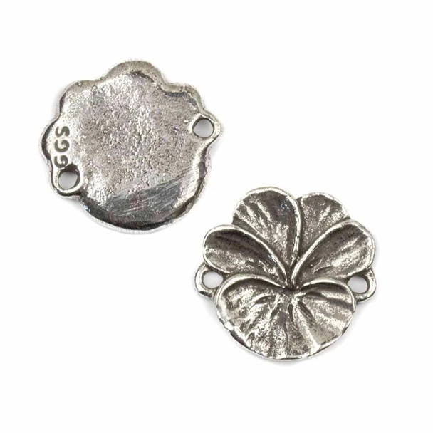  Green Girl Studios Pewter 22x23mm Pansy Link - 1 per bag 