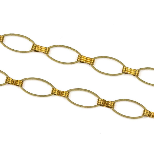 Cherry Tree Beads Raw Brass Chain with 8x15mm Oval Links alternating with 2x7mm Grooved Connectors - chain346vb-sp - 10 meter spool 