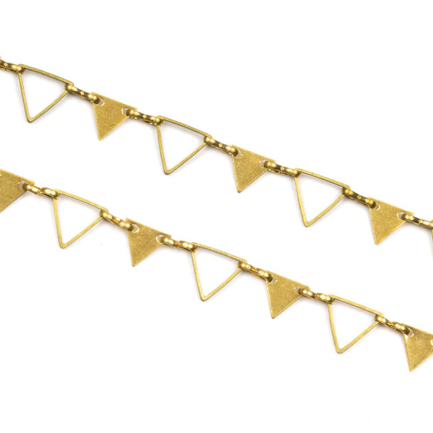 Brass Chain with 8x9mm Triangle Links alternating with 6x7mm Solid Triangle Links - chainHX-L1140-sp - 10 meter spool