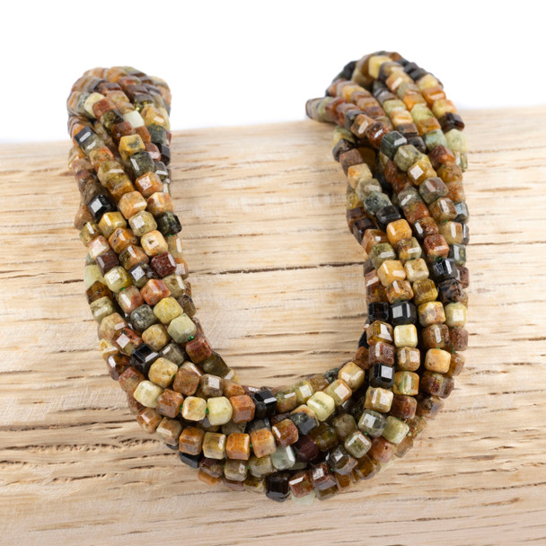 Green garnet beads for handmade jewelry.