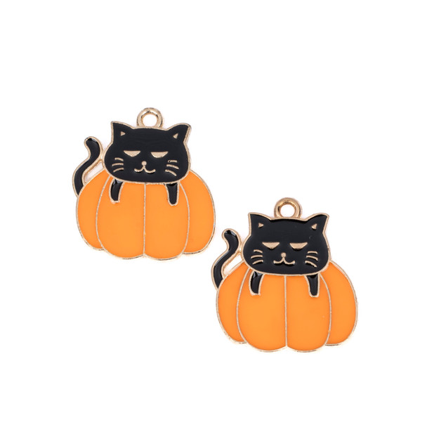 Spooky black cat charms for Halloween DIYs.