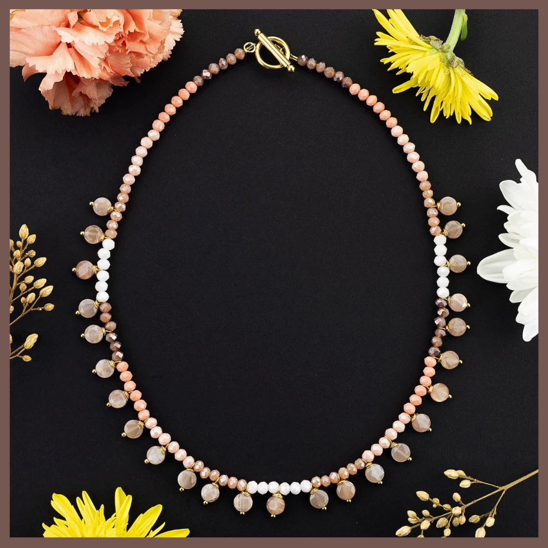 Dusty Horizon Necklace