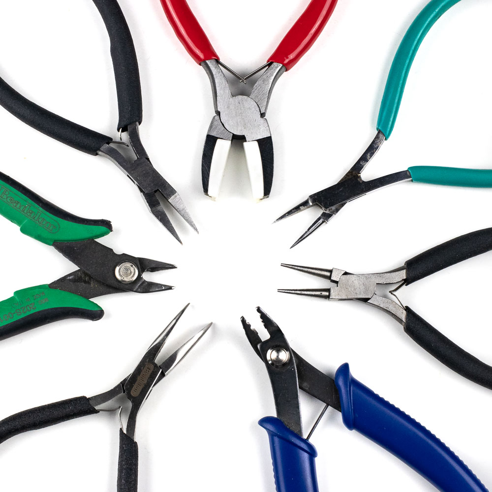 Lightweight Precision Plier with Leaf Spring - Curved Tip Chain Nose